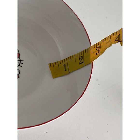 Set Of 4 Sanrio Hello Kitty Ceramic 27 Oz Bowl Christmas Candy Cane Garland NEW - Picture 8 of 12